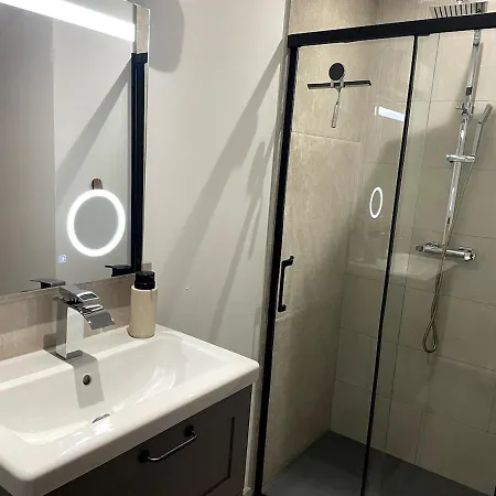 Cosy Decathlon Arena Appartement *